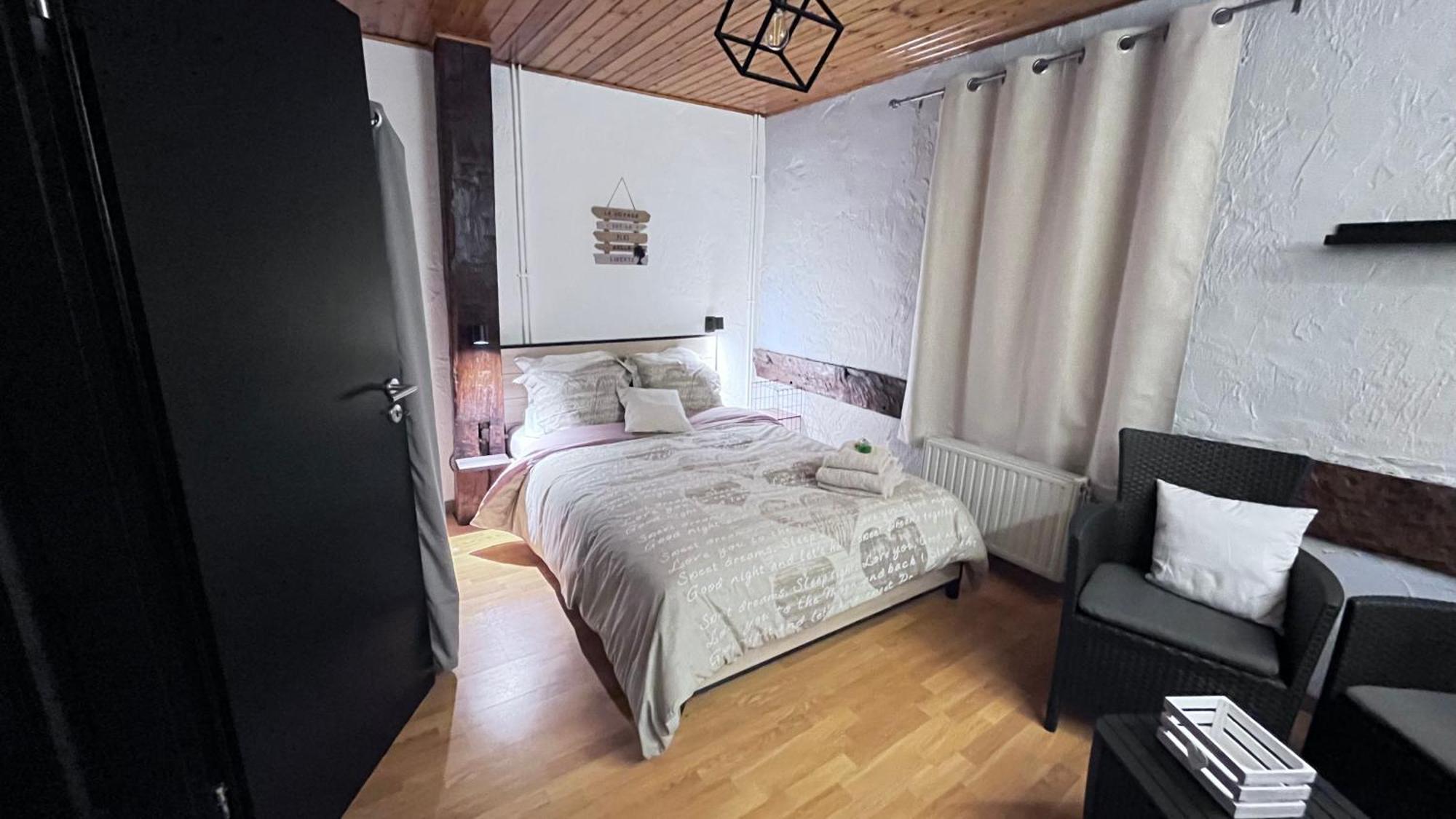 Bed and Breakfast Chez Bene Рошфор Экстерьер фото